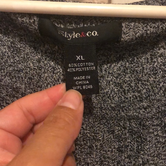 Sweater - Picture 2 of 3